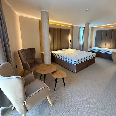 Luxor Hotel Burgas City