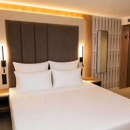 Luxor Hotel 3*